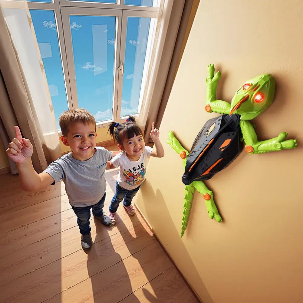 Remote-Controlled Wall Climbing Gecko Toy 🦎🎮